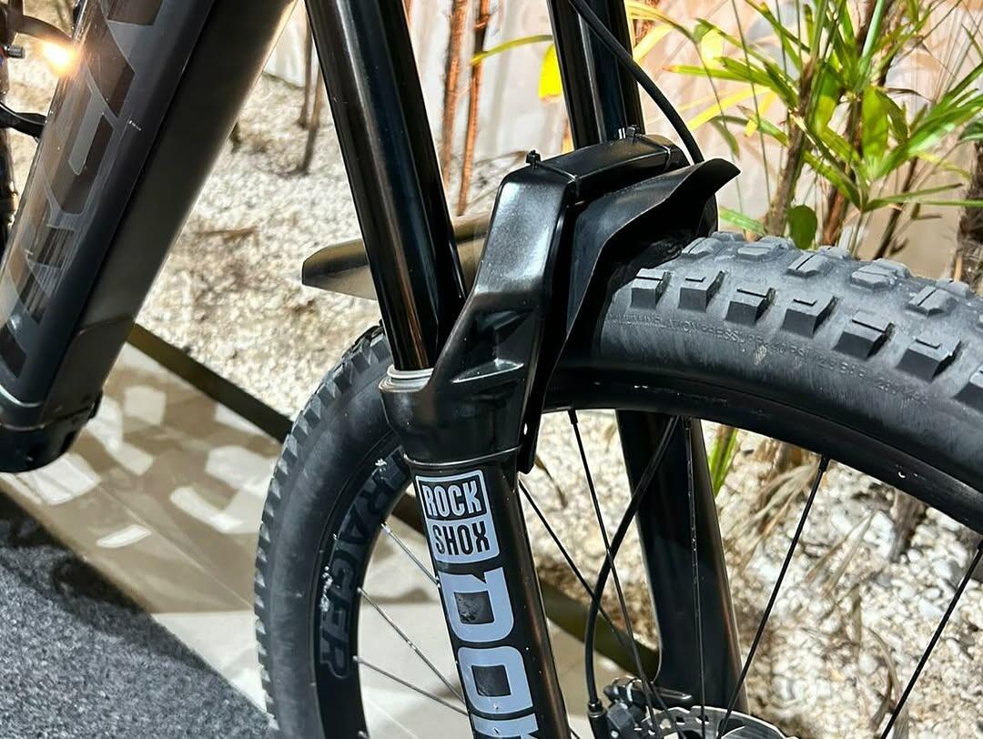 Trek Rail 9.7 2022 - Tamanho M - MTB Elétrica Full Suspension - R