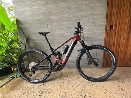 Sense Exalt eTrail Comp 2024 - Tamanho M - Bateria Extra - R$30.990,00