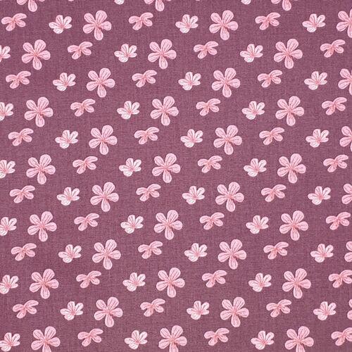 Tricoline Flores Rosa Fundo Magenta