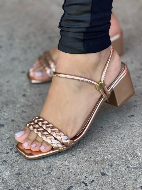 Sandália de Salto Quadrado Feminina com Tira Trançada 4 CM - A02 Bronze