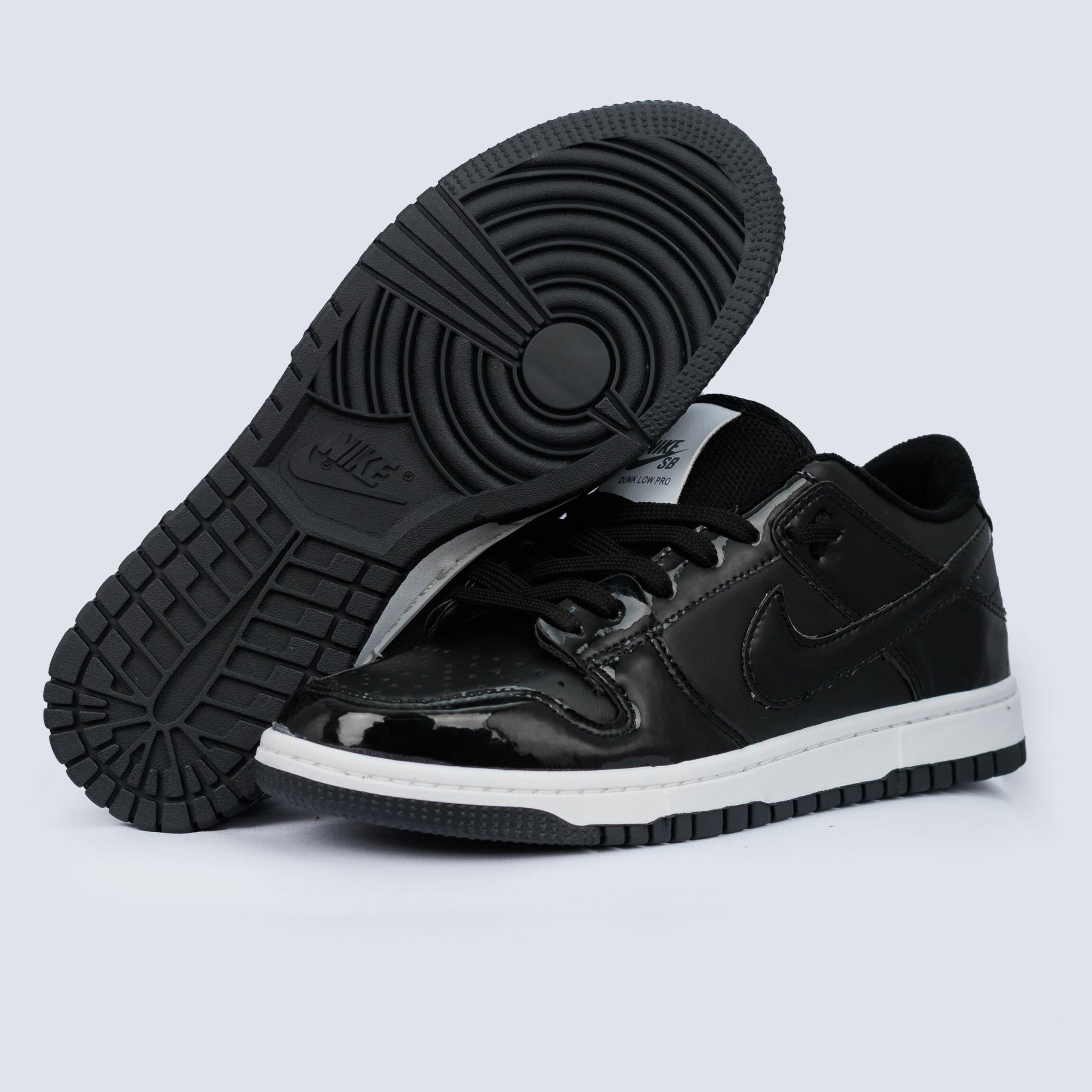 Comprar NIKE DUNK PRETO/VERNIZ - R$129,90