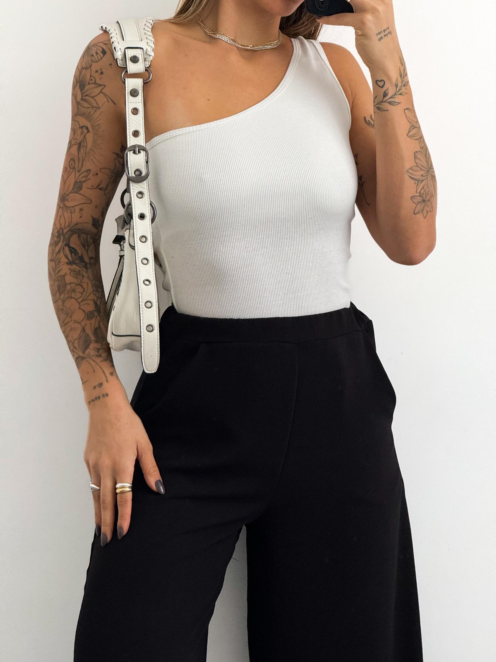 Comprar Blusa Laura Off - a partir de R$37,34