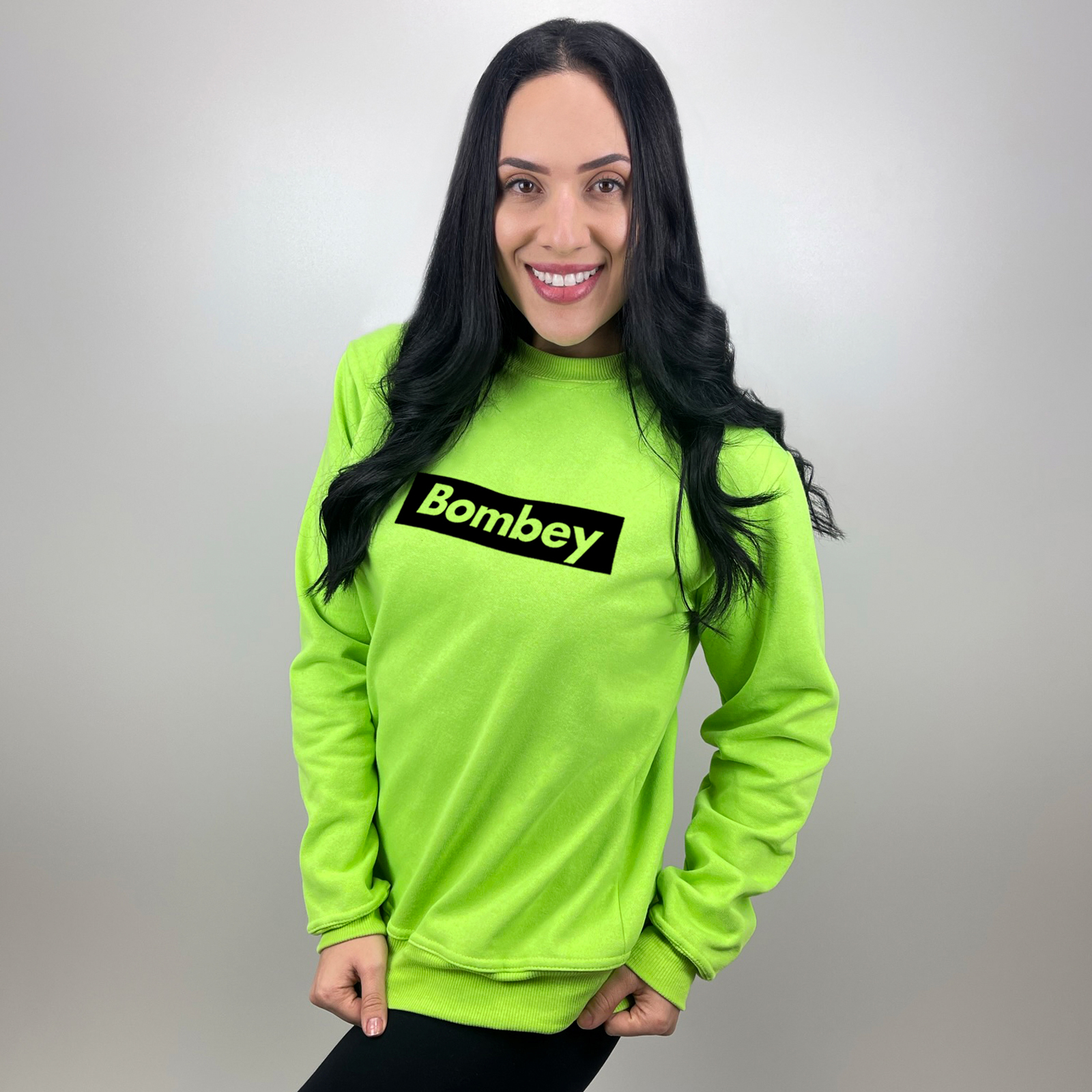 Comprar Blusa de Moletom Feminina com Estampa Bombey