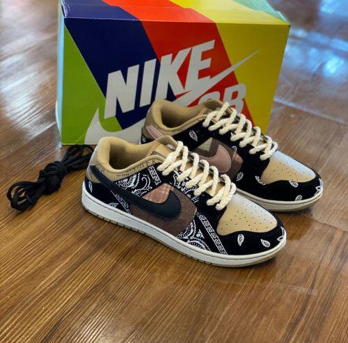 Comprar Nike Sb Dunk Low Travis Scott Cactus Jack