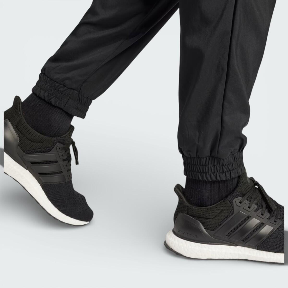 Comprar Calça Adidas Essentials Stanford Logo Pequeno Com Punho