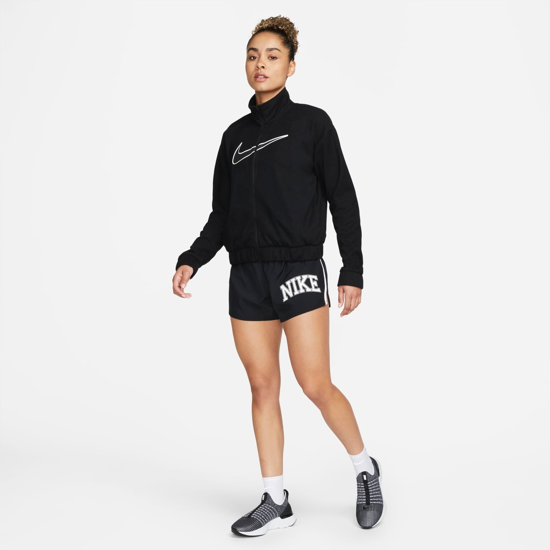 Comprar Shorts de Corrida Nike Dri-FIT Swoosh Run Feminino Sport