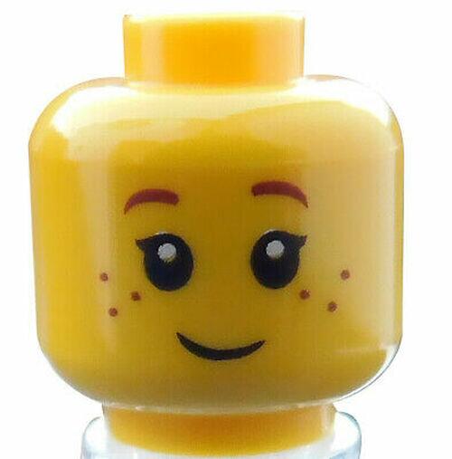 Lego Cabea de Minifigura com Sardas - Amarelo - PN 20393 / 30973 / CN 6105708 / 6178367
