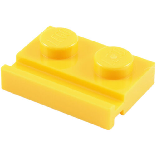 Lego Plate 1x2 c/ borda - Amarelo - PN 32028 / CN 4141630