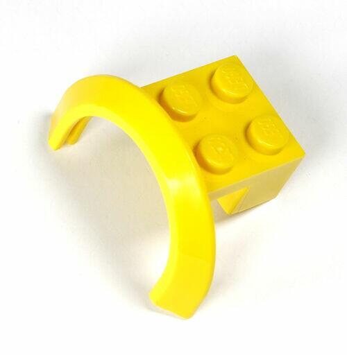 Lego Paralamas 4 x 2 1/2 x 2 c/ arco redondo - Amarelo - PN 50745 / CN 4288594