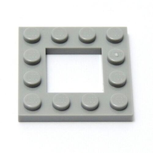 Lego Plate 4x4 c/ centro aberto - cinza claro - PN 64799 / CN 4612621