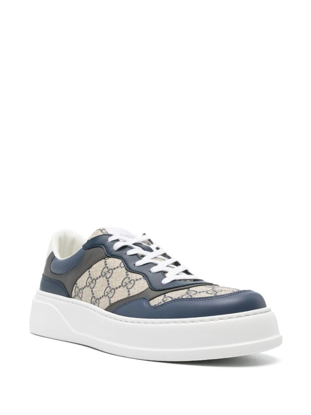 Comprar Gucci Tênis cano baixo GG Supreme - R$2.571,54