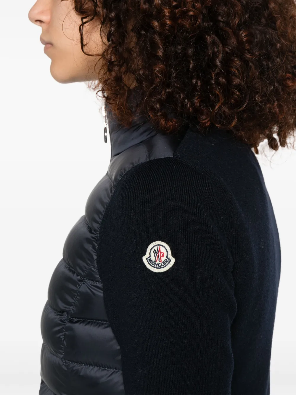 Comprar Cardigan matelassê com zíper Moncler - R$3.100,00