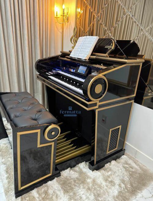 Comprar Órgão Eletrônico Harmonia HS-900 Orquestra Preto Brilho