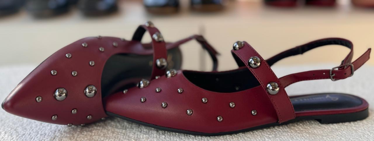 Bepointy Slingback