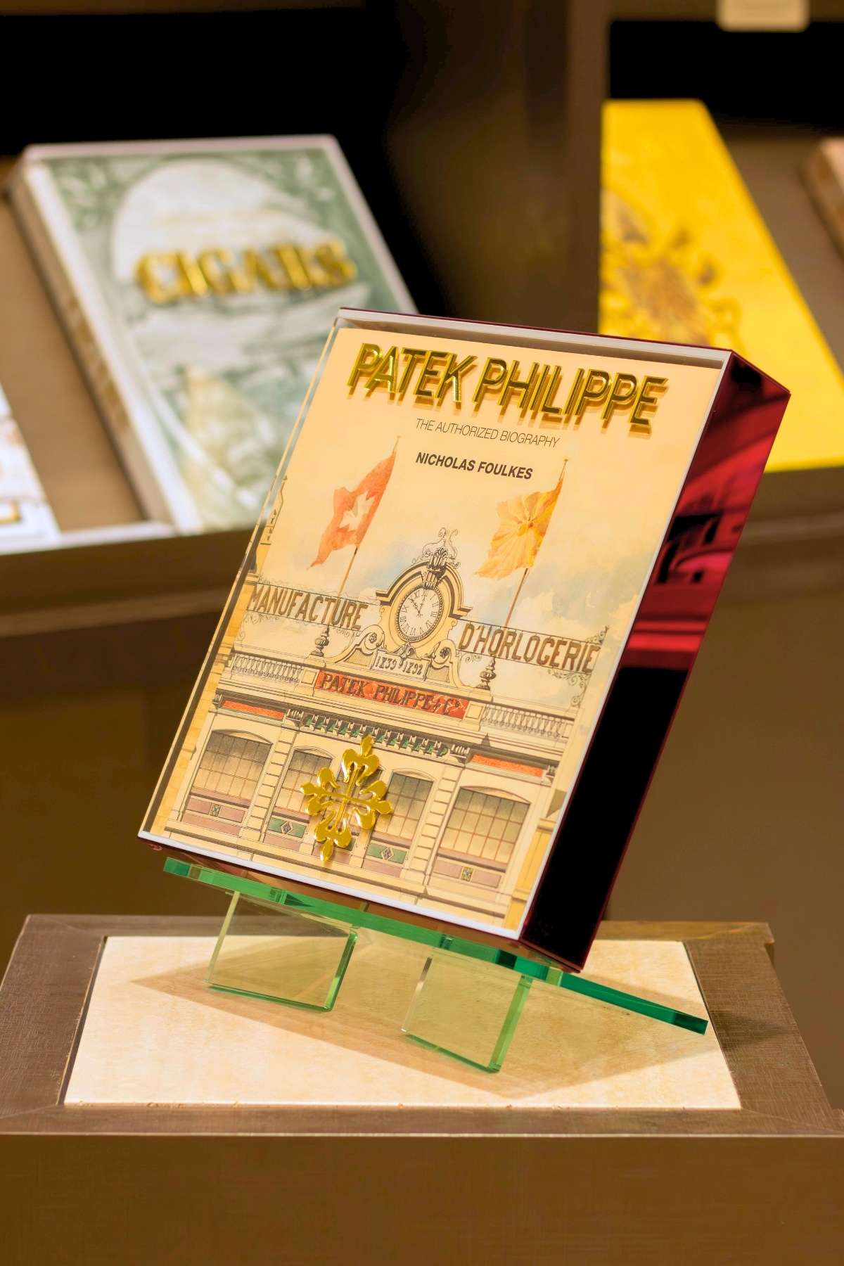 日本語Patek Philippe - Authorized Biography Comprar Patek Philippe Biography - R$3.899,00
