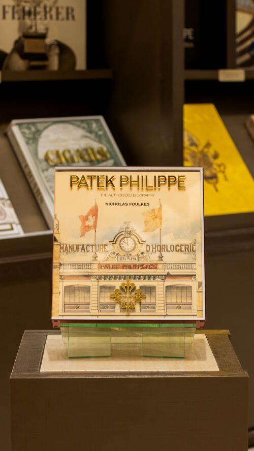 パテックフィリップ正史 Patek Pilippe書籍 Comprar PATEK PHILIPPE WATCH: THE AUTHORIZED BIOGRAPHY BY NICHOLAS