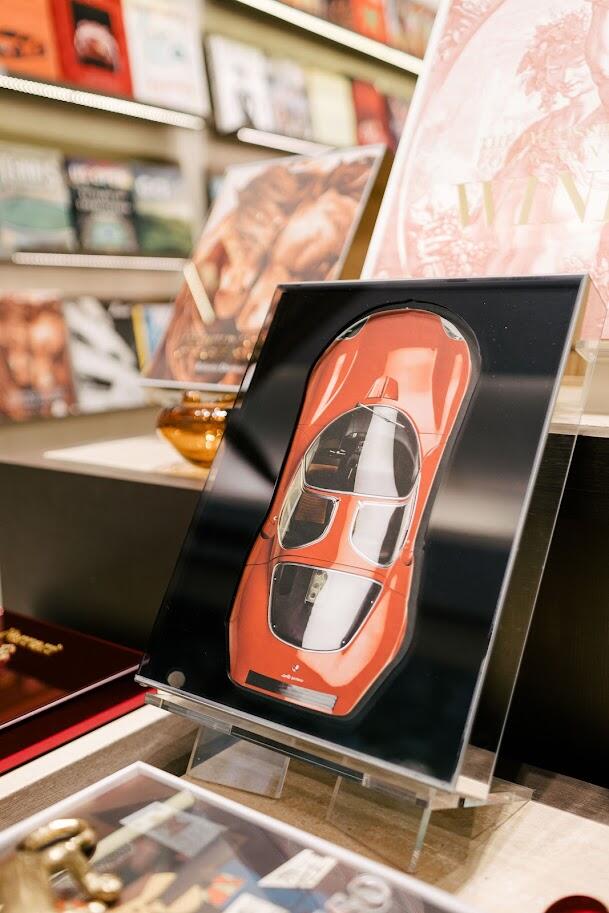 アート・デザイン・音楽 Ultimate Collector Cars coffee table books