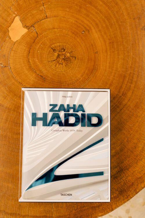 Comprar Zaha Hadid: Complete Works 1979?Today - R$1.799,00