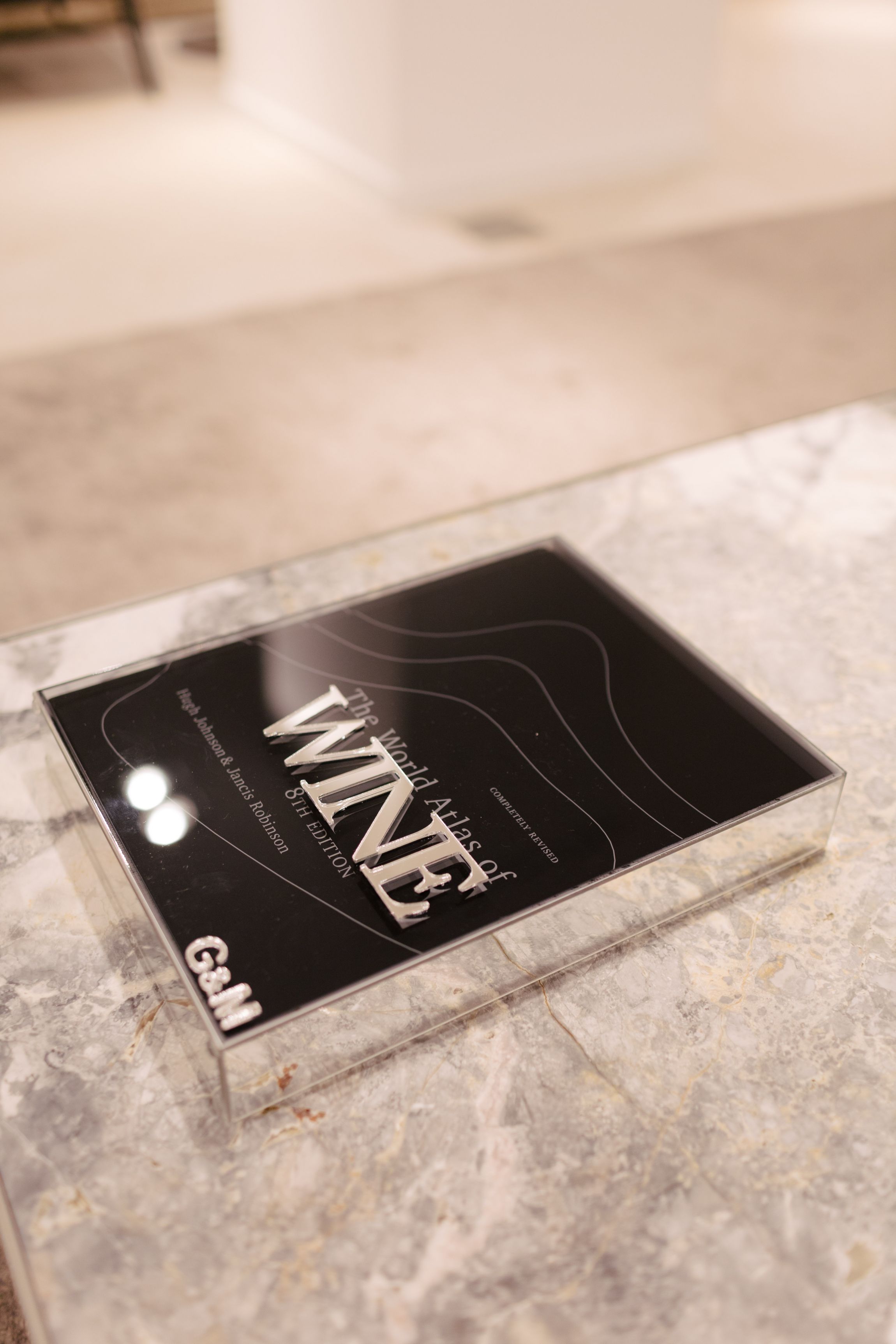 Comprar The World Atlas of Wine - 8th Edition - La Touche de L'Art