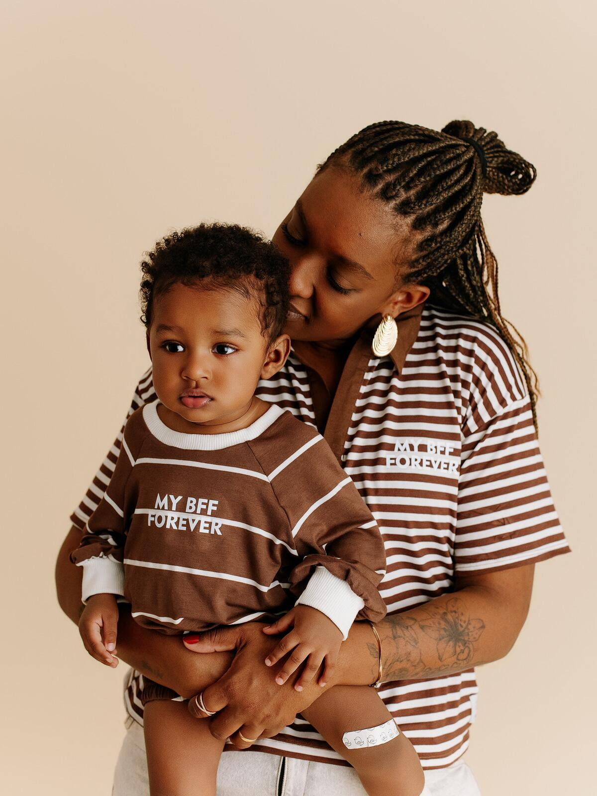 Polo Adulto Cropped BFF Forever Marrom | Mini Piks - a partir de R