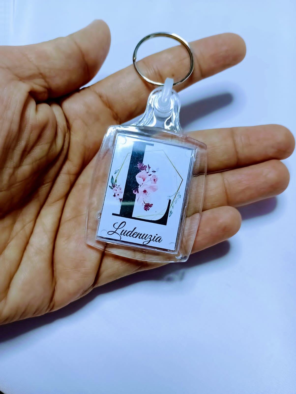 Comprar Kit 10 Chaveiros Personalizados de Acrílico - a partir de R$20 ...