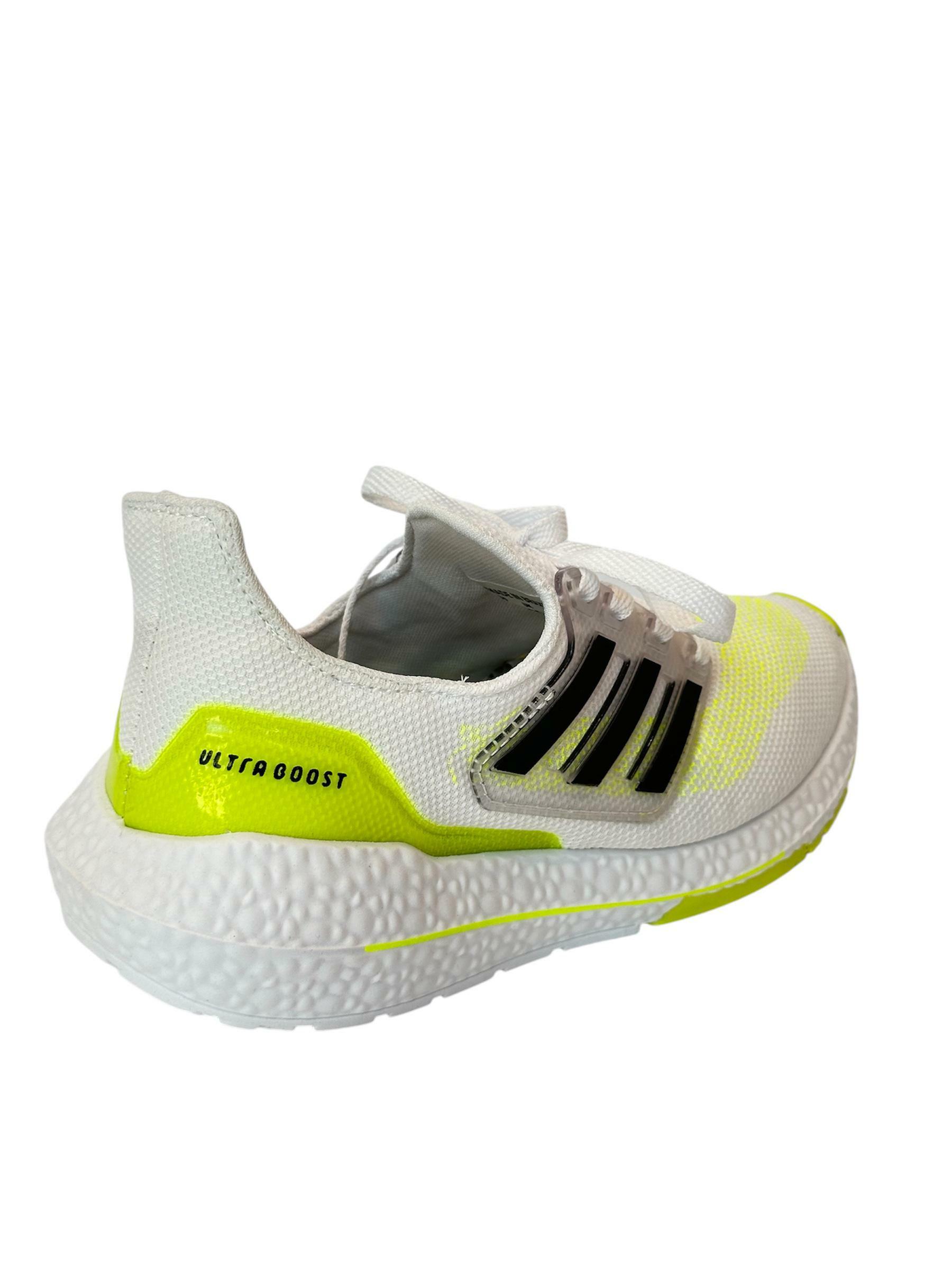 C*m様 adidas ULTRABOOST ホワイト/イエロー C*m様 adidas ULTRABOOST ホワイト/イエロー C*m様 adidas ULTRABOOST