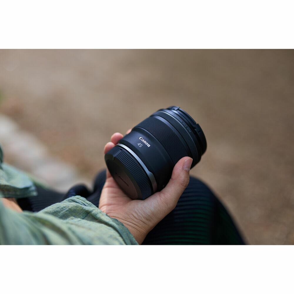 Comprar Lente Canon 45mm f/1.2 STM RF - a partir de R$3.564,39