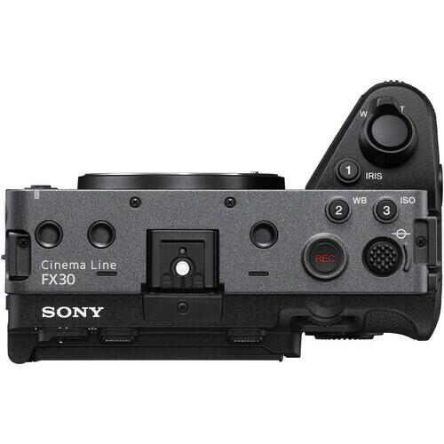 S　SONY FX30 + TAMRON 17-70mm F2.8 セット Comprar Câmera Sony FX30 + Lente 17-70mm f/2.8 Tamron - a partir