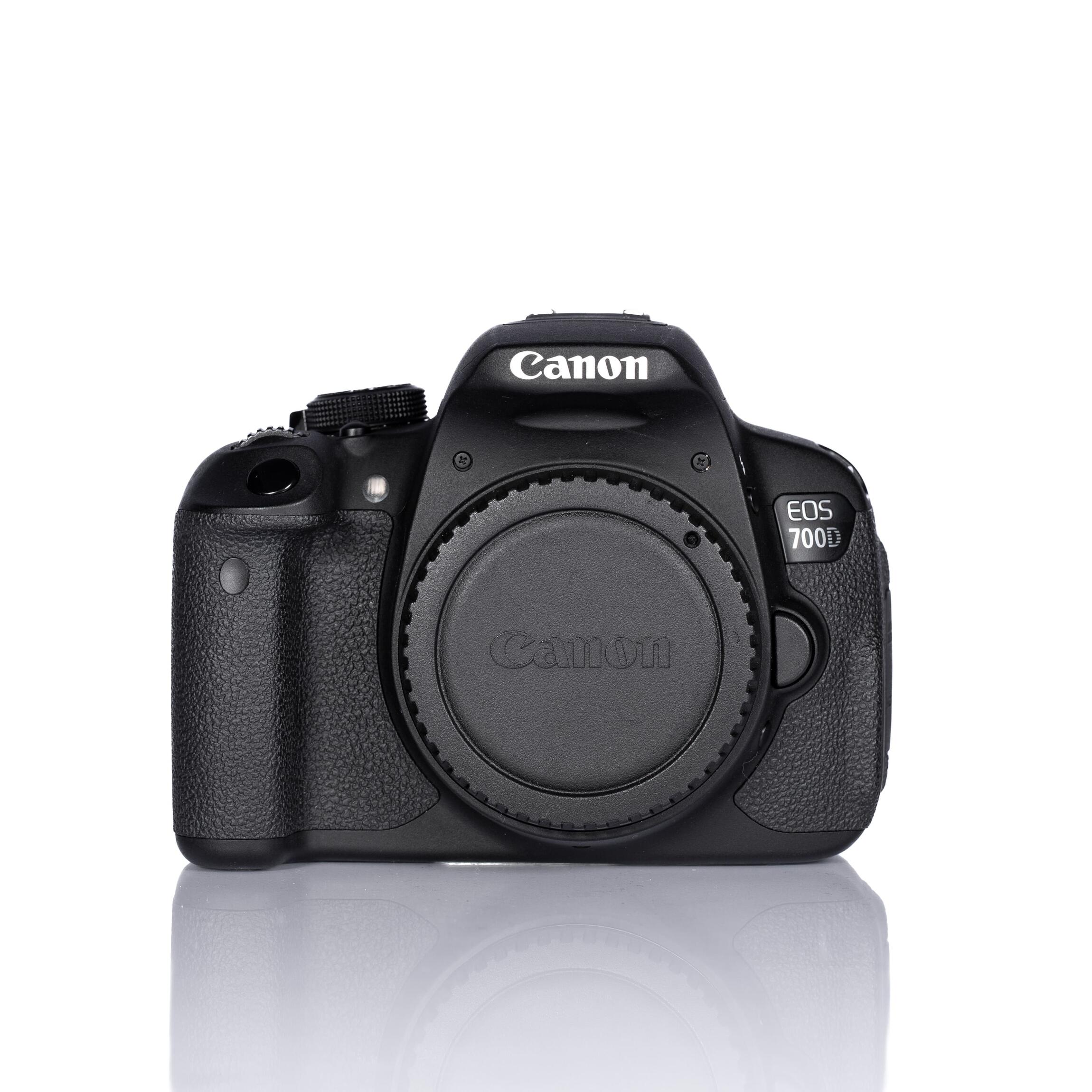 Comprar Câmera Canon 700D (T5i) + 18-55mm