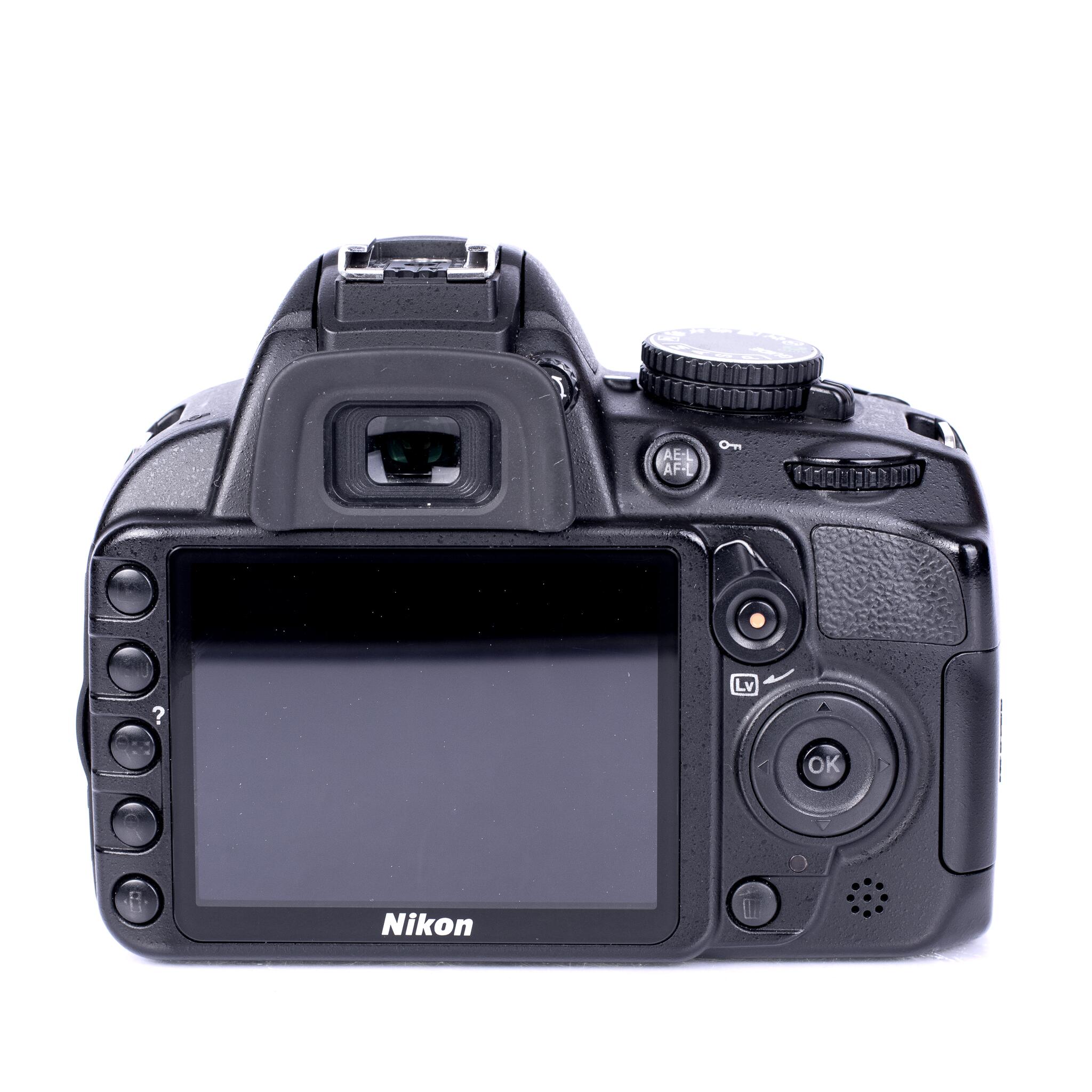 Comprar Camera Nikon D3100 + Lente 18-55mm