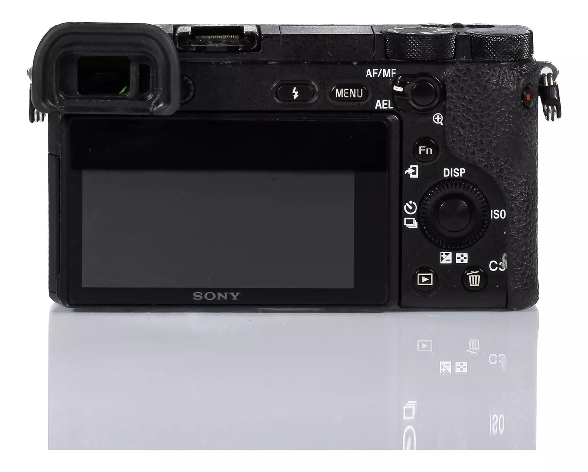 Comprar Câmera Sony Alpha A6500 + 16-50mm - a partir de R