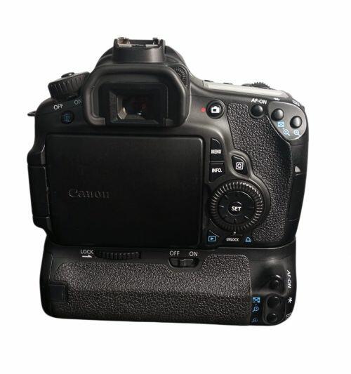 Comprar Câmera Canon 60D (CORPO) + Grip Canon - a partir de R$2.755,00