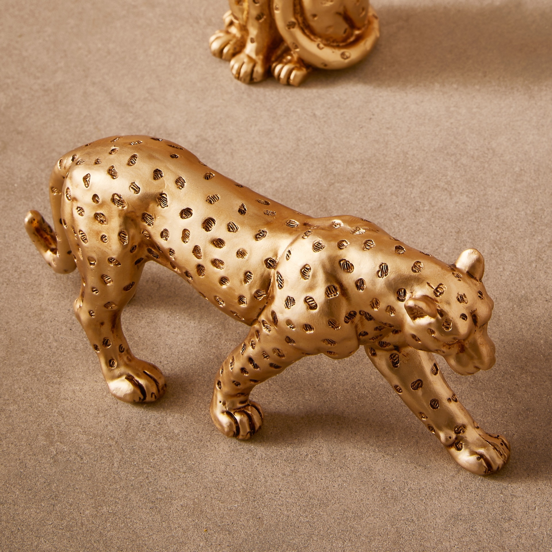 Unique Design Resin Leopard Figurine Animal Sculpture Miniature Resin Animals Al