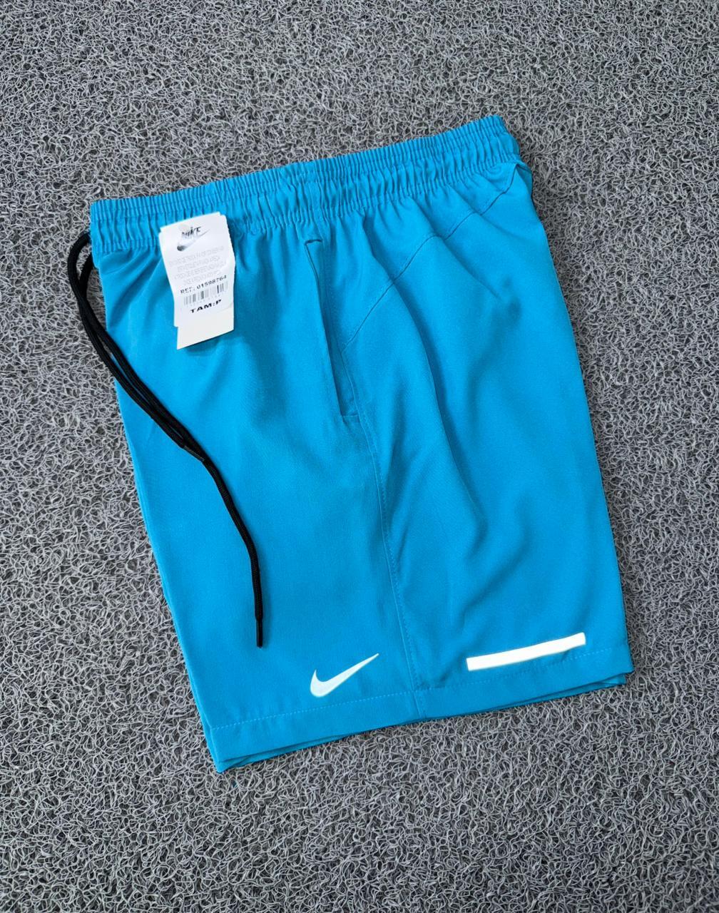なみ Comprar Short Elastano Premium Nike Advance - Azul Claro