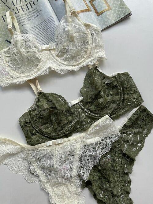 Conjunto Calcinha e Sutiã Lola 15300