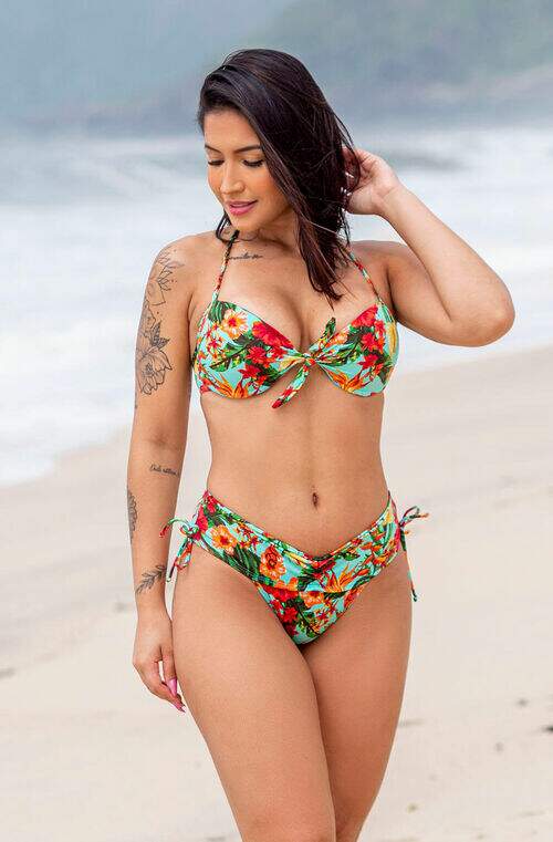 Conjunto Biquíni com Bojo e Calcinha Cintura Alta Efeito Lipo Estampado