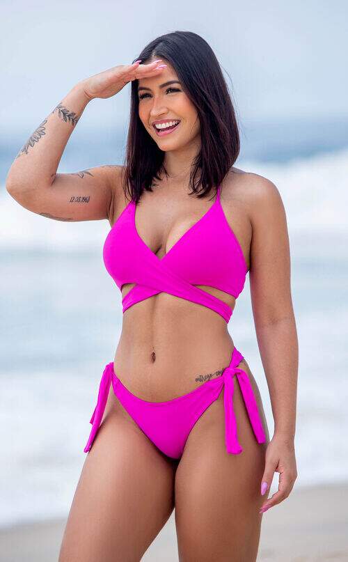 Conjunto Biquíni Top Transpassado com Calcinha Empina Bumbum Rosa