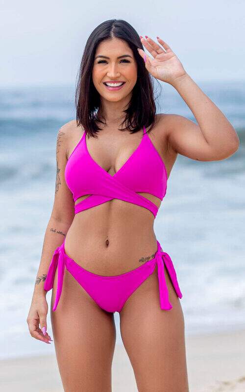 Conjunto Biquíni Top Transpassado com Calcinha Empina Bumbum Rosa