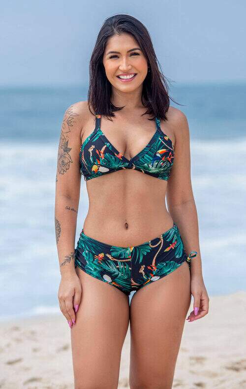 Conjunto Biquíni Top Reforçado com Bojo e Calcinha Short Sunquíni Estampado Tucano