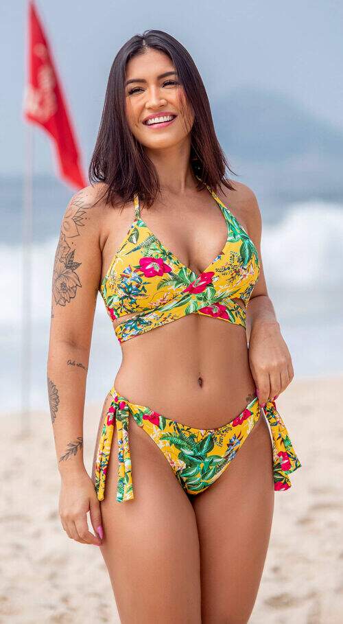 Conjunto Biquíni Top Transpassado com Calcinha Empina Bumbum Estampado Amarelo