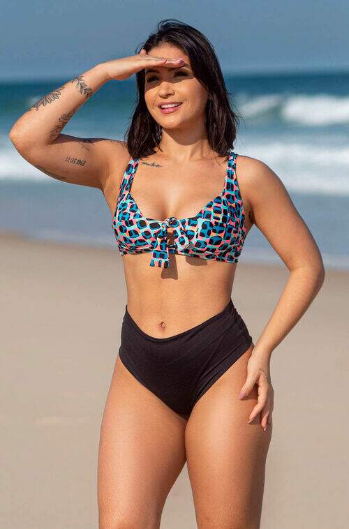 Conjunto Biquíni Hot Pants com Top Oásis