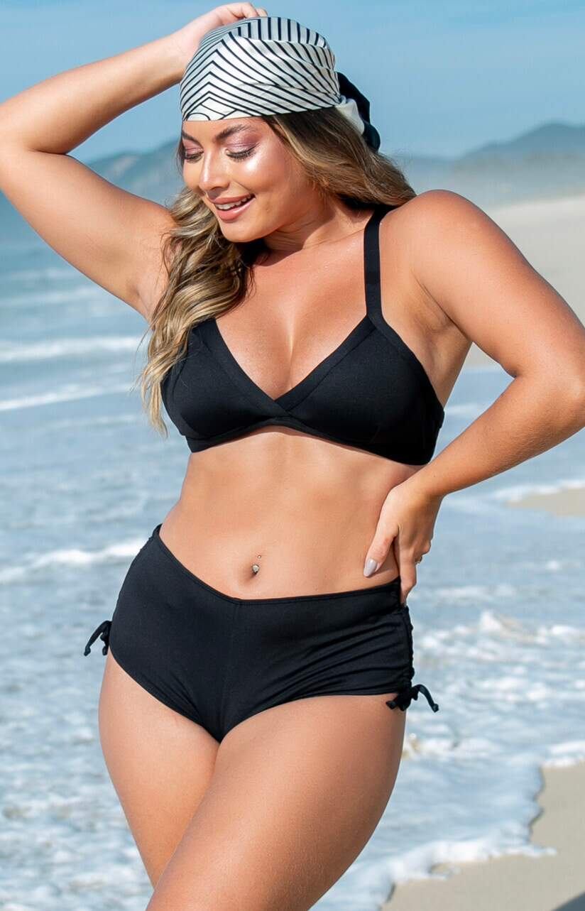 Conjunto Biquíni Top Reforçado com Bojo e Calcinha Sunquíni Preto