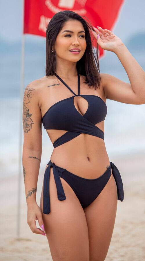 Conjunto Biquíni Top Transpassado com Calcinha Empina Bumbum Preto