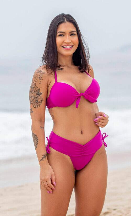 Conjunto Biquíni com Bojo e Calcinha Cintura Alta Efeito Lipo Fúcsia