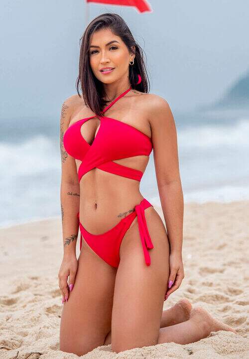 Conjunto Biquíni Top Transpassado com Calcinha Empina Bumbum Cereja