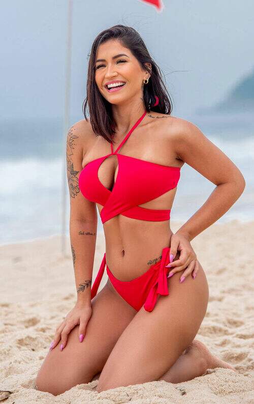 Conjunto Biquíni Top Transpassado com Calcinha Empina Bumbum Cereja
