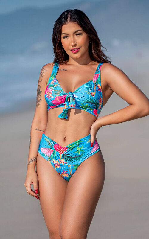 Conjunto Biquíni Efeito Lipo com Top Reforçado Estampado Sky