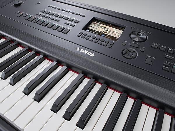 Comprar Piano Digital Yamaha DGX-670 Preto + Estante - a partir de