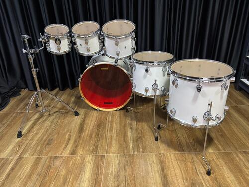 Comprar Pdp X7 All Maple Pearlescent White - a partir de R$7.885,00