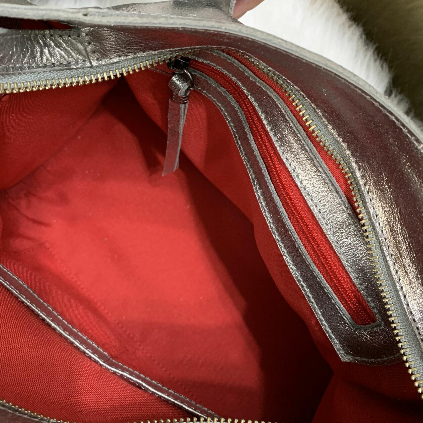 BOLSA BARCELONA MÉDIA Bolsa média couro legítimo metalizada ouro velho